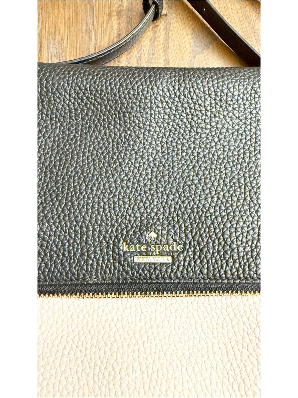 Kate Spade Holden Street Carson Cross Body Bag - Picture 3 of 12